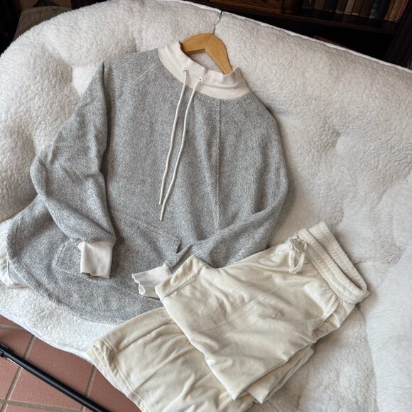 Loft Lou & Gray Lounge wear - Picture 3 of 3